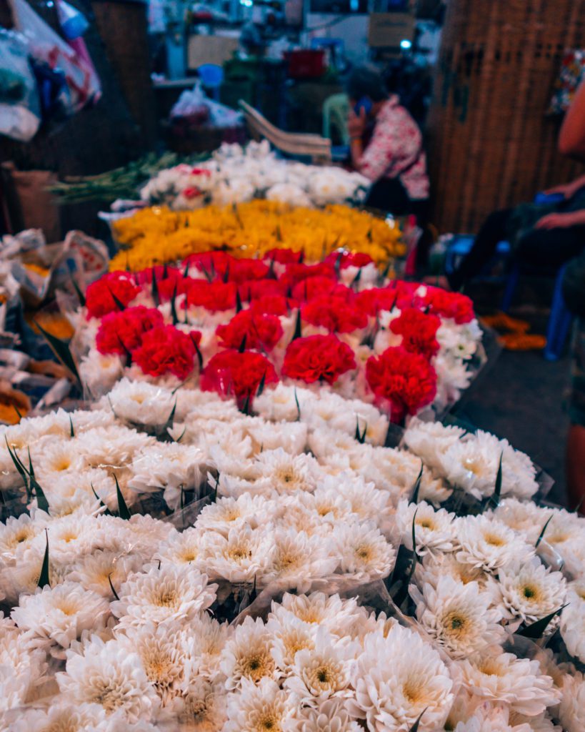 flowers at the Pak Khlong Talat Flower Market, Bangkok, Thailand - Wediditourway.com