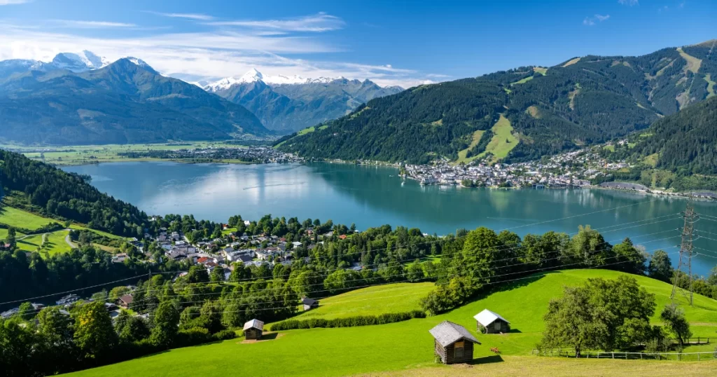 Zell am See - Best places to go in Austria. Small towns in Austria. Austria off the beaten path. Austrian countryside