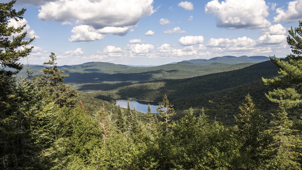 Mont Tremblant national parc sentier centenaire one of the best hikes near Montreal