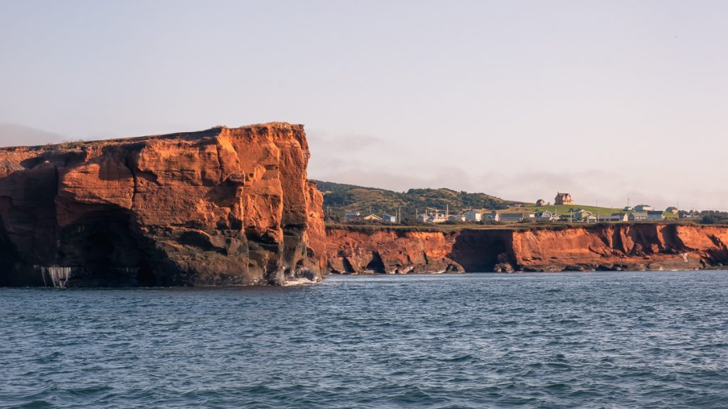 Cliffside view of the Magdalen Islands from le Pluvier boat tour