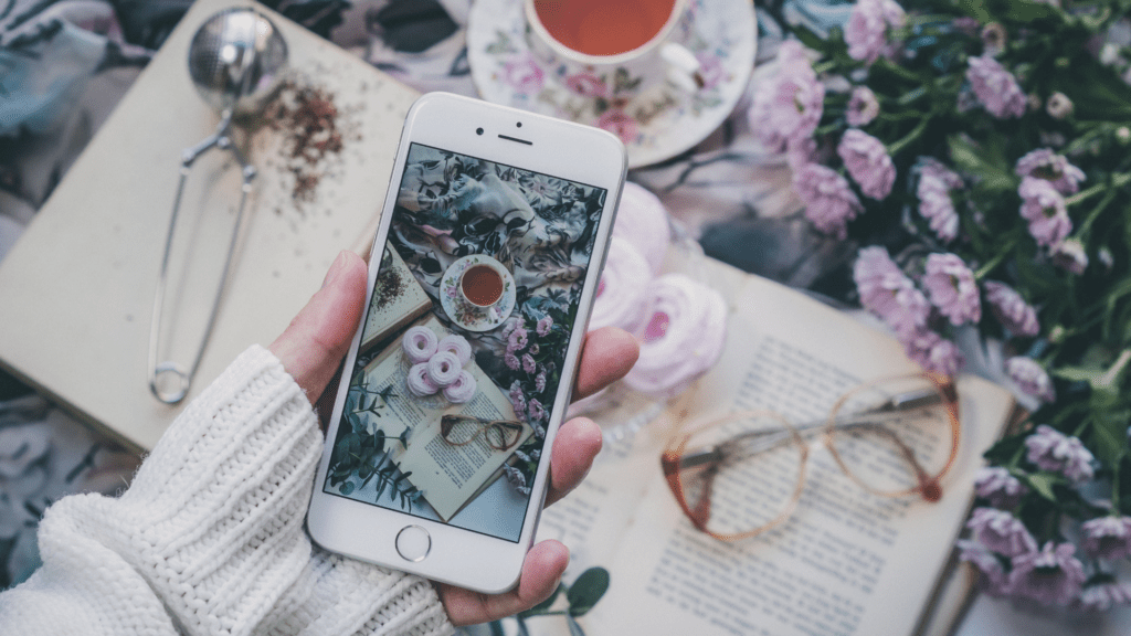 collaborate with brands as a content creator. How to work with brands on Instagram