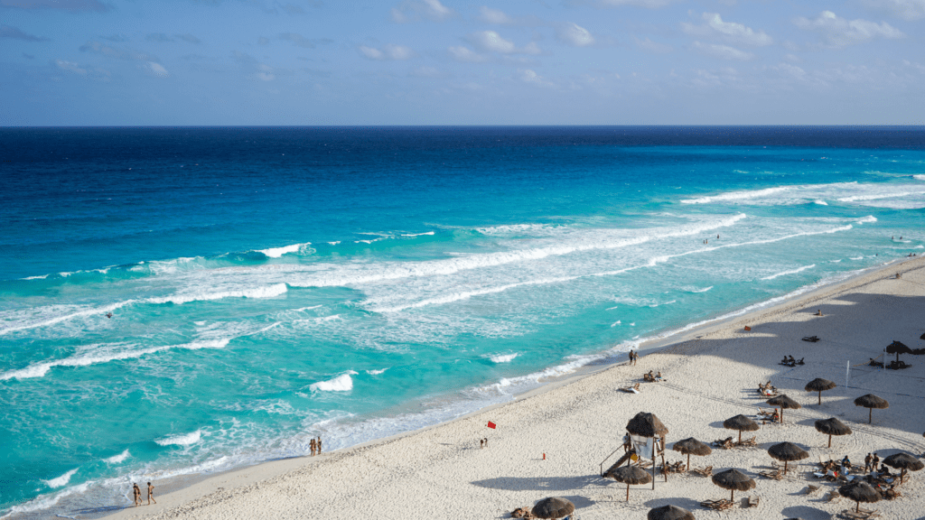 beaches in Cancun, activities in Cancun for couples