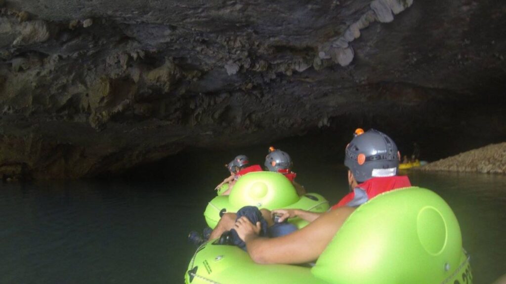 Cave tubing - Belize bucketlist