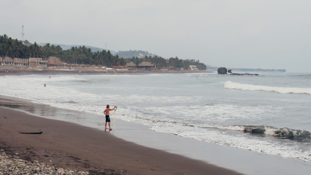 El Sunzal beach for surfers in El Salvador
