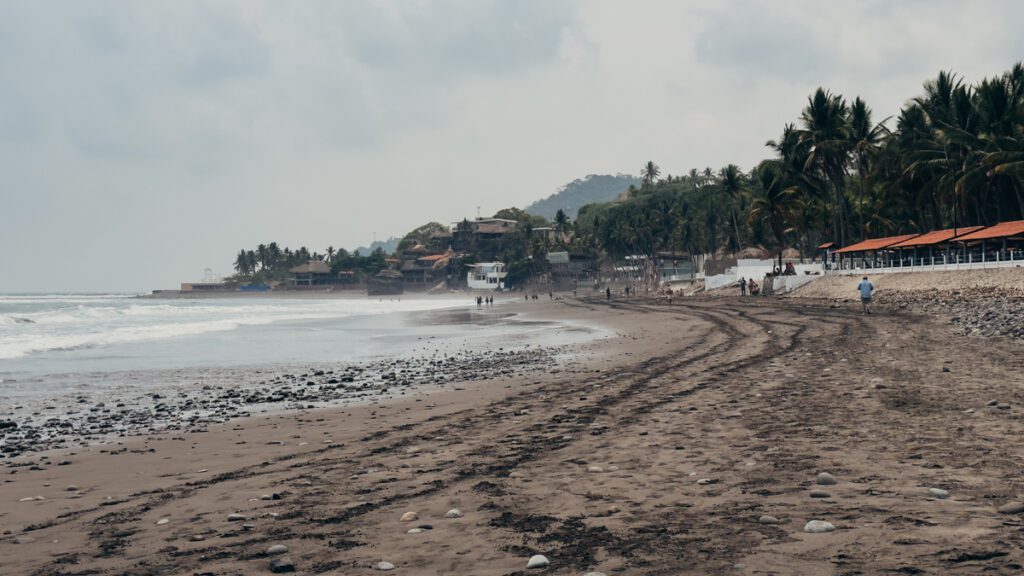 El Tunco beach el Salvador