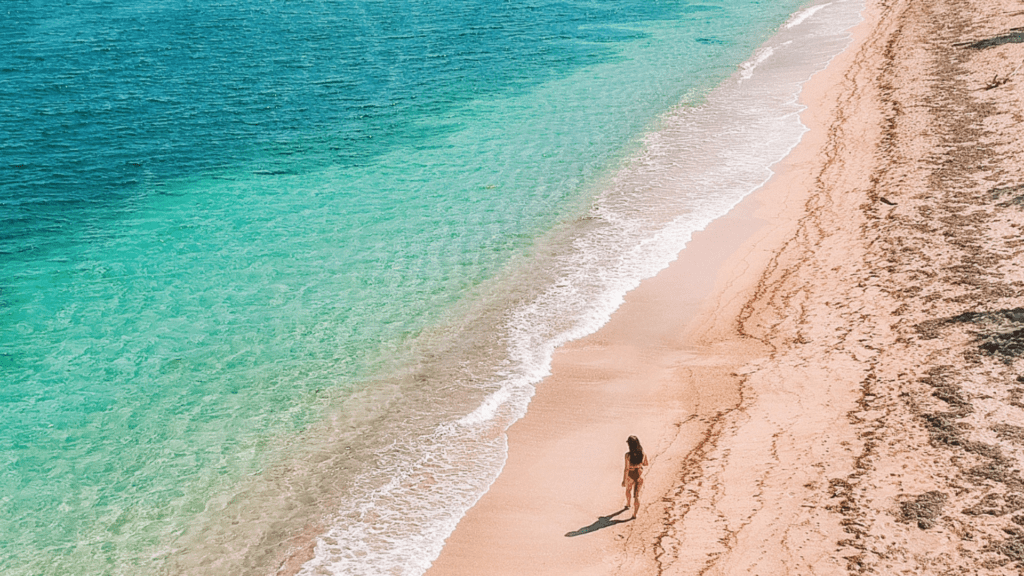 West Camp Bay Beach in Honduras, Roatan. A beautiful Central American beach with white sand
