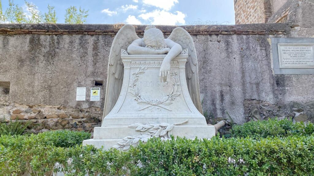 Protestant cemetery. Hidden gems of Rome. Lesser known attractions in Rome