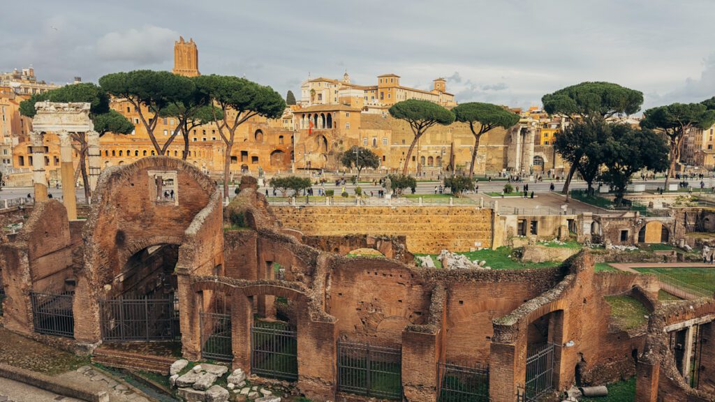 Roman forum. how to spend 3 days in Rome itinerary