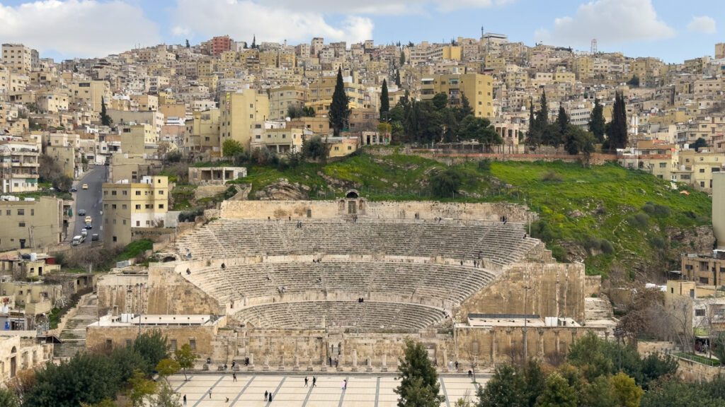 Lookouts in Amman. View of the Amphitheater. What to do in Amman. Landmarks in Amman. Amman Itinerary.