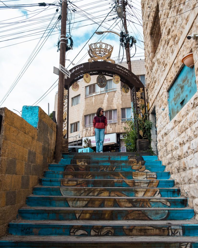 Stairs in Amman. what to do in Amman.
