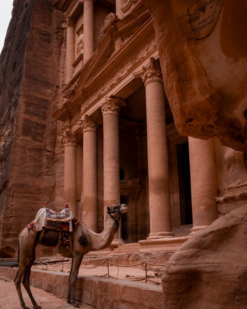 Petra in Jordan. Treasury in Petra. Jordan itinerary. Must-see in Jordan