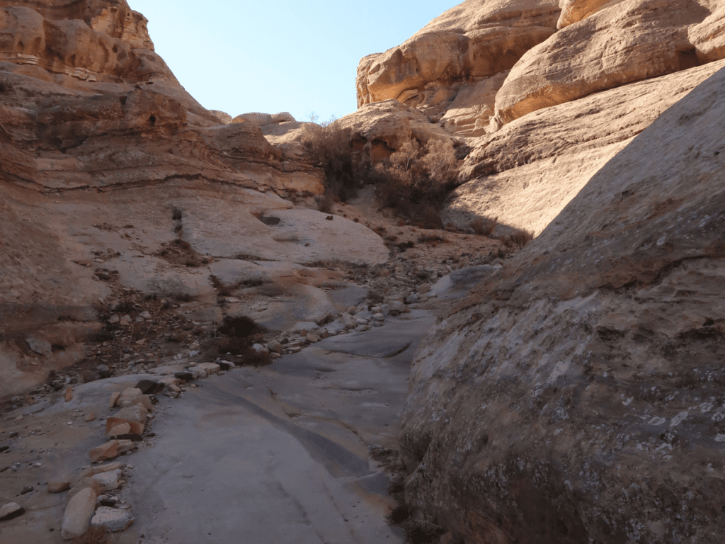 HIking AL Madras trail. What to do in Petra