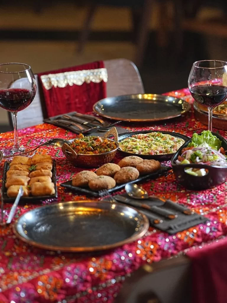 Indian Mehak. Best restaurants in Yerevan. Where to eat in Yerevan. Indian food in Armenia. Vegan-friendly restaurants in Yerevan